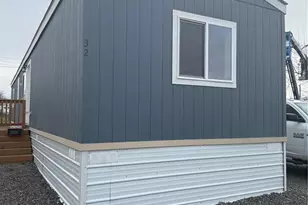 200 W Hawthorne St, Connell, WA 99326 - Photo 3