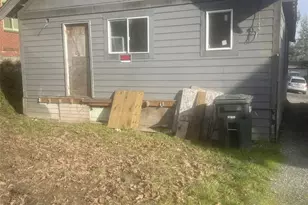 4557 33rd Ave S, Seattle, WA 98118 - Photo 13