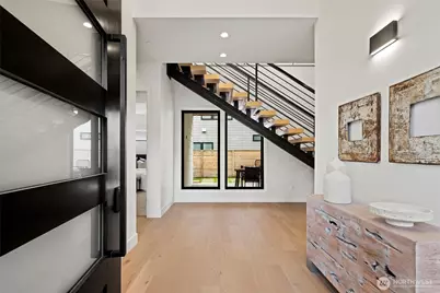 4605 108th Avenue NE, Kirkland, WA 98033 - Photo 3