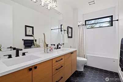 4605 108th Avenue NE, Kirkland, WA 98033 - Photo 35