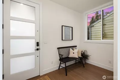 3814 NE 89th Street, Seattle, WA 98115 - Photo 3