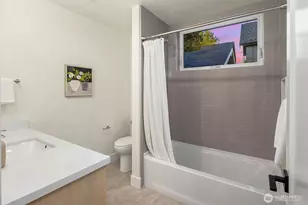 3814 NE 89th St, Seattle, WA 98115 - Photo 19