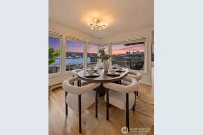 1758 Dexter Avenue N #4, Seattle, WA 98109 - Photo 5