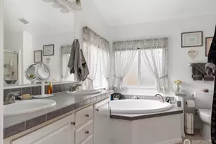 5386 Vinton Ave, Freeland, WA 98249 - Photo 19