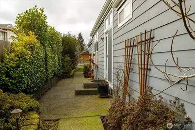 5386 Vinton Avenue, Freeland, WA 98249 - Photo 29