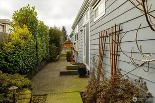 5386 Vinton Ave, Freeland, WA 98249 - Photo 29