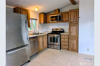 15411 SE Mill Plain Blvd Boulevard #A-9, Vancouver, WA 98684 - Photo 7