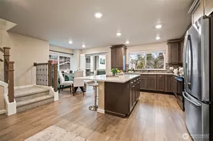 3221 SW Holly St, Seattle, WA 98126 - Photo 9