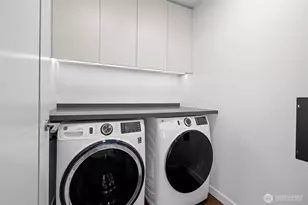 2014 Fairview Ave, Seattle, WA 98109 - Photo 15