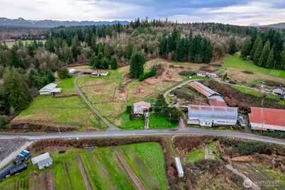 8718 NE Ames Lake-Carnation Rd, Carnation, WA 98014 - Photo 3