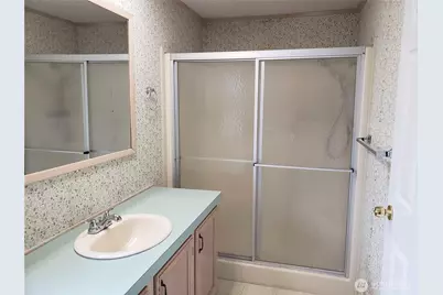 216 205th Avenue E, Lake Tapps, WA 98391 - Photo 17