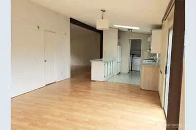 216 205th Avenue E, Lake Tapps, WA 98391 - Photo 5