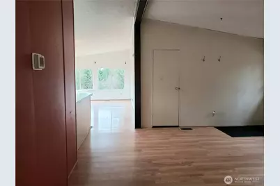 216 205th Avenue E, Lake Tapps, WA 98391 - Photo 13