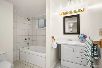 1520 S Bennett Street, Seattle, WA 98108 - Photo 21