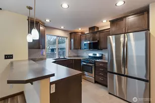 755 Glenridge Ct, Bremerton, WA 98310 - Photo 11