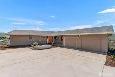 570 Bengal Lane, East Wenatchee, WA 98802 - Photo 3