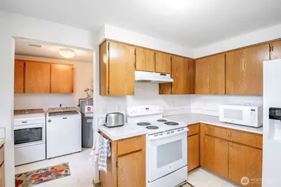 21619 185th Street E, Orting, WA 98360 - Photo 15