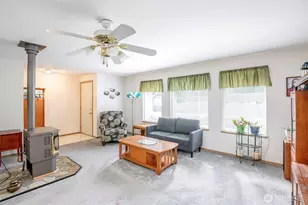 21619 185th St E, Orting, WA 98360 - Photo 5