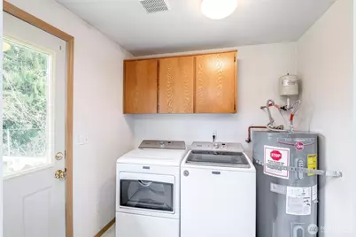 21619 185th Street E, Orting, WA 98360 - Photo 17