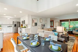 17519 NE 38th Ct, Redmond, WA 98052 - Photo 13