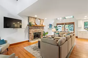 17519 NE 38th Ct, Redmond, WA 98052 - Photo 9