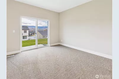 2460 Noah Street SE, East Wenatchee, WA 98802 - Photo 9