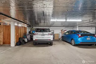 115 W Galer St, Seattle, WA 98119 - Photo 25