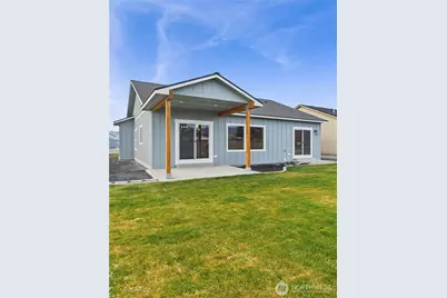 2470 Noah Street SE, East Wenatchee, WA 98802 - Photo 3