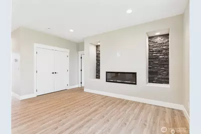 902 NE Tyler Place, East Wenatchee, WA 98802 - Photo 7