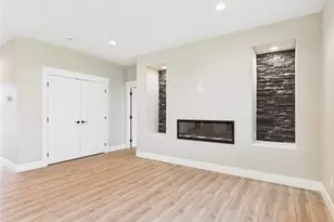 902 NE Tyler Pl, East Wenatchee, WA 98802 - Photo 7