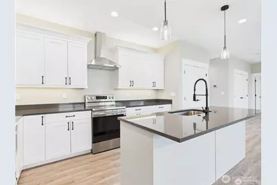 902 NE Tyler Place, East Wenatchee, WA 98802 - Photo 9