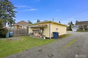 218 Evergreen St, Mount Vernon, WA 98273 - Photo 29