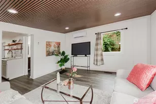 2122 15th St, Bremerton, WA 98312 - Photo 5