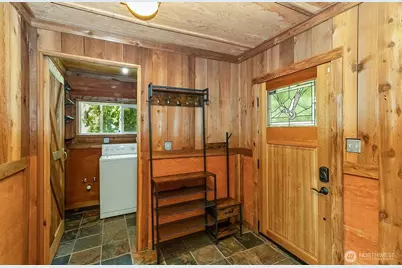 1103 SW Roesiger Rd, Snohomish, WA 98290 - Photo 9