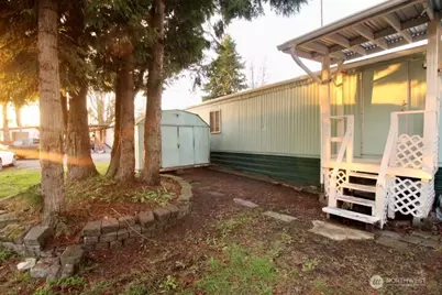 2424 S 260th Street #45, Kent, WA 98032 - Photo 5