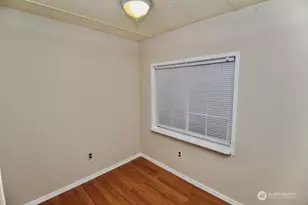 2424 S 260th St, Kent, WA 98032 - Photo 33