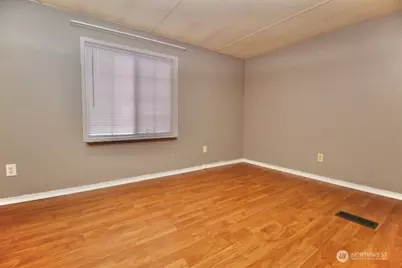 2424 S 260th Street #45, Kent, WA 98032 - Photo 19