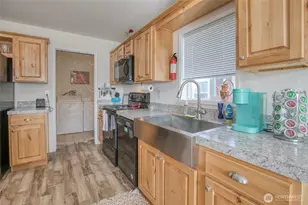 2010 Broadway Ave, Hoquiam, WA 98550 - Photo 13