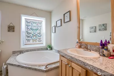 2010 Broadway Avenue #8, Hoquiam, WA 98550 - Photo 25