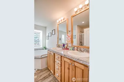 2010 Broadway Avenue #8, Hoquiam, WA 98550 - Photo 21