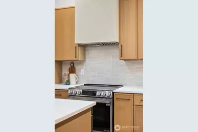 2314 46th Avenue SW, Seattle, WA 98116 - Photo 11