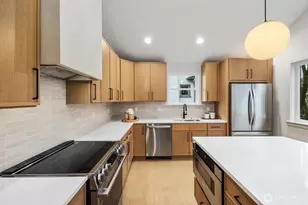 2314 46th Ave SW, Seattle, WA 98116 - Photo 9