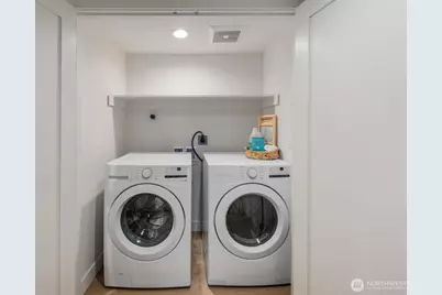 2314 46th Avenue SW, Seattle, WA 98116 - Photo 31