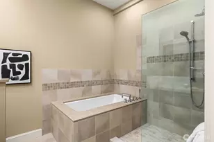 7700 East Green Lake Dr N, Seattle, WA 98103 - Photo 21