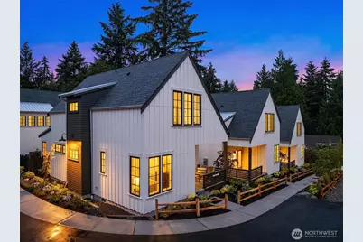 2218 NE 125th Street, Seattle, WA 98125 - Photo 3