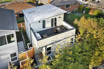 8814 41st Avenue SW, Seattle, WA 98136 - Photo 1