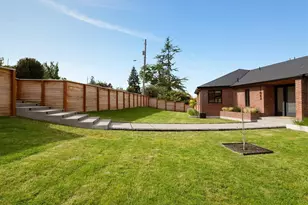 11062 Auburn Ave S, Seattle, WA 98178 - Photo 33