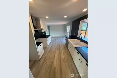 14616 Ash Way, Lynnwood, WA 98087 - Photo 15