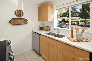 14210 NE 181st Pl, Woodinville, WA 98072 - Photo 7