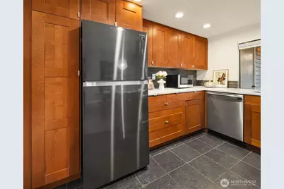 9919 NE 144th Lane #603, Kirkland, WA 98034 - Photo 13